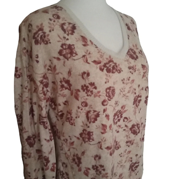 C&C California Floral V Neck Long Sleeve Soft Jersey Rib Knit Trim Size Medium - Picture 8 of 8